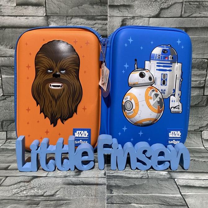 

Starwar pencil case/smiggle starwars