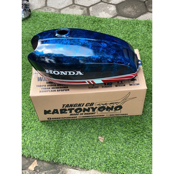 TANGKI CB KARTOYONO CB125 MODEL CAT KARBON KEMVLAR BAHAN FULL PRESS BUKAN GALVANIS