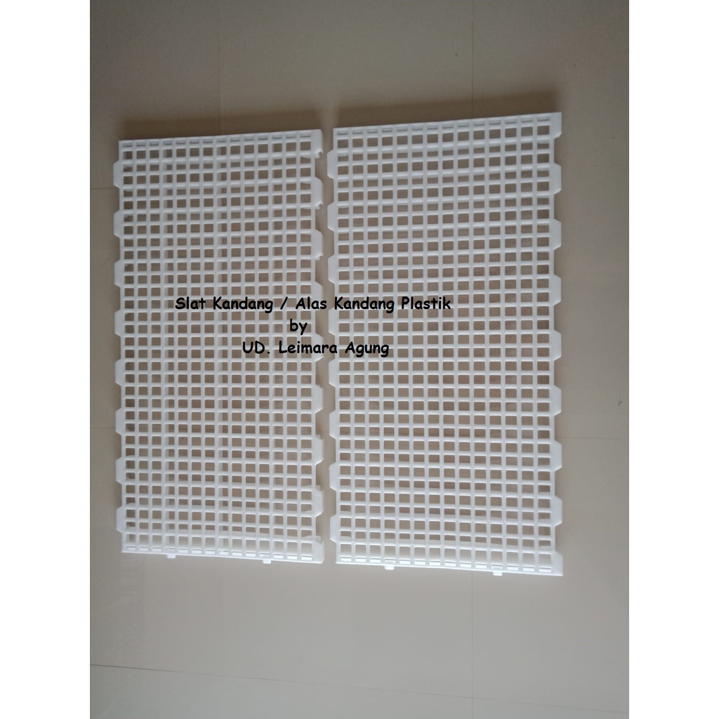 Slat kandang/alas kandang hewan plastik putih