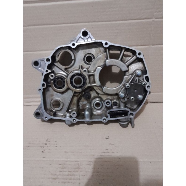 Crankcase kalter kanan Revo absolute blade 110 karbu original copotan krengkes rengkes blok oli