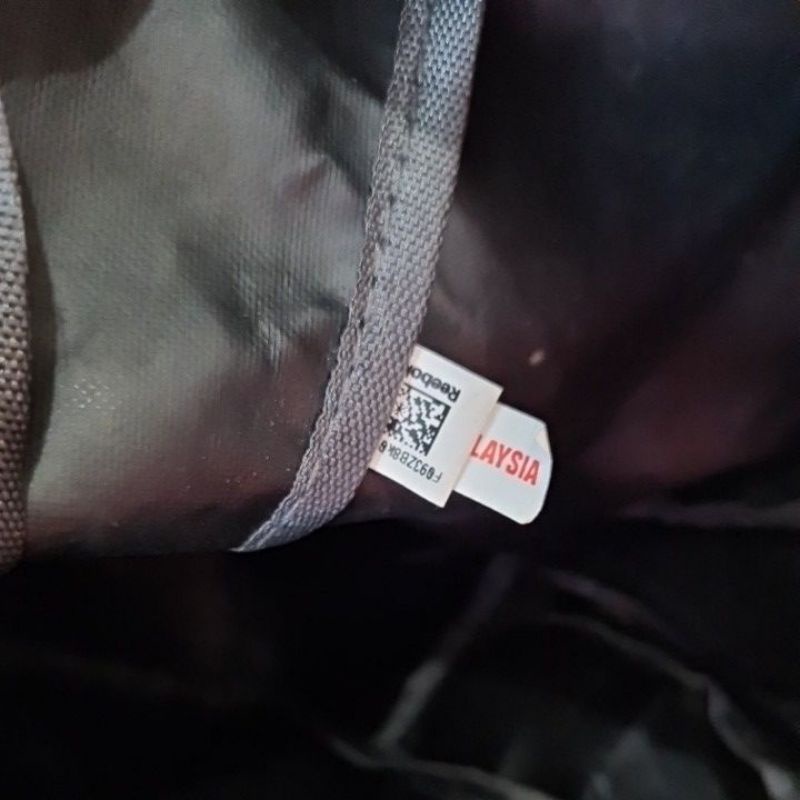 TAS REEBOK PRELOVED ORI