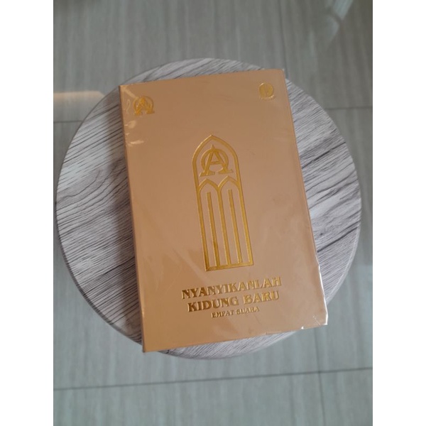 Buku Nyanyian Kidung Baru (NKB) Empat suara