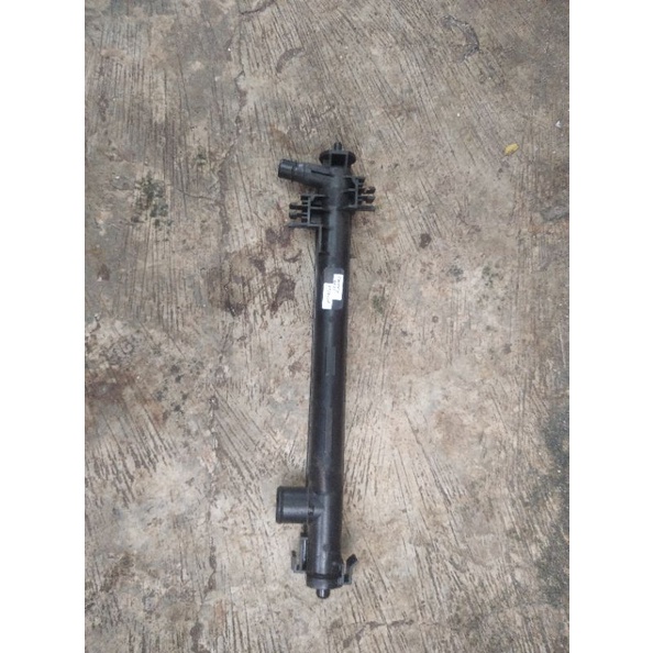 Uppertank radiator Toyota Camry 2021 Hybrid