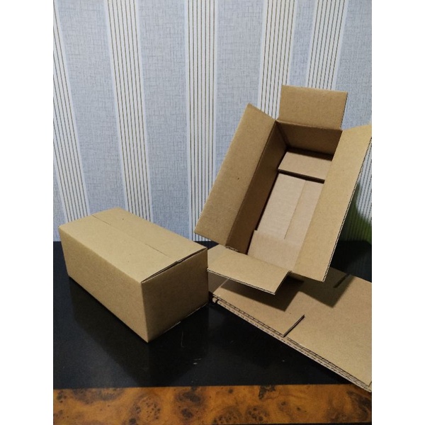 

kardus dus bok, box packing 20x10x8cm
