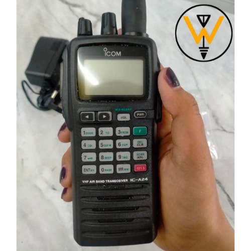 ICOM A-24 VHF AIRBAND 5W+HT+BATTERY+CHARGER