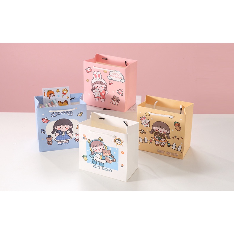 PAPER BAG MOTIF KARTUN JEPANG AESTHETIC/ TAS KADO AESTHETIC/ GOODIE BAG MOTIF KARTUN JEPANG
