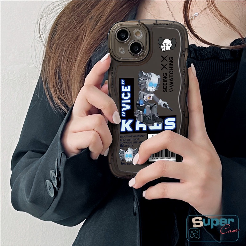 IPHONE Casing Ponsel Kaws Merek Trendi Kompatibel Untuk Iphone11 6 6s 8 7 Plus 12 14 13 11 Pro Max XR X XS Max 14Plus SE 2020 Kartun Beruang Kekerasan Tepi Bergelombang Lembut TPU Penutup Belakang