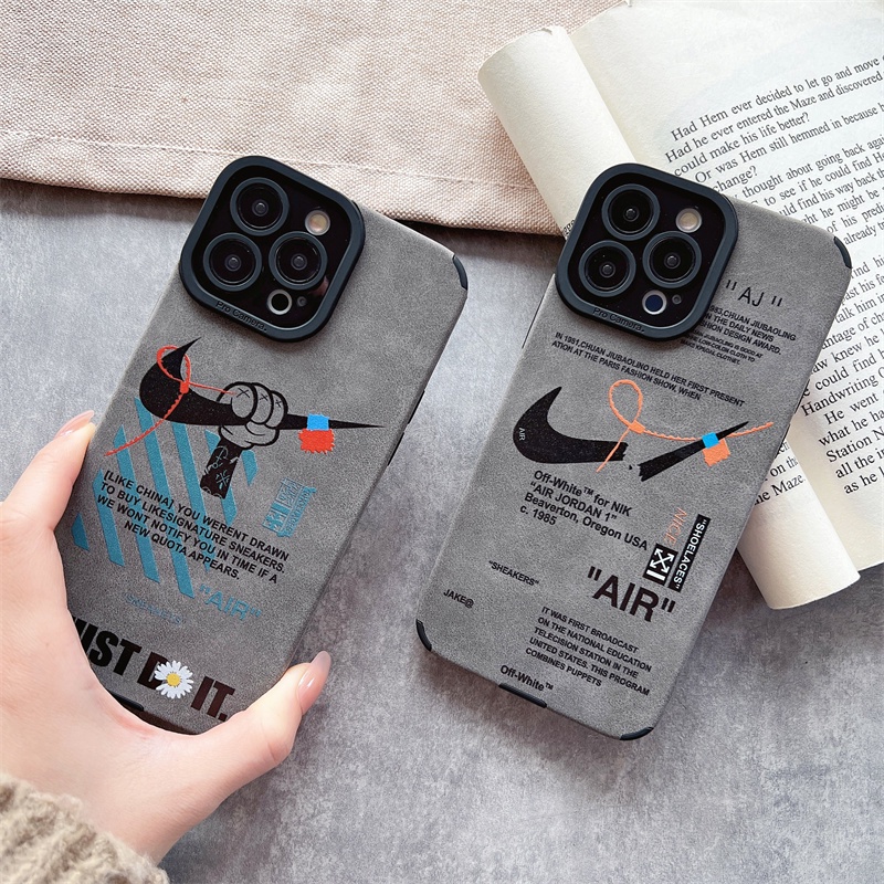 Casing logo brand Sepatu fashion Mewah case iPhone 14 Pro Max Plus case Iphone13 12 11 Pro Max suede Tertutup Penuh shockproof Penghilang Panas Cangkang Lembut Melindungi Penutup Belakang