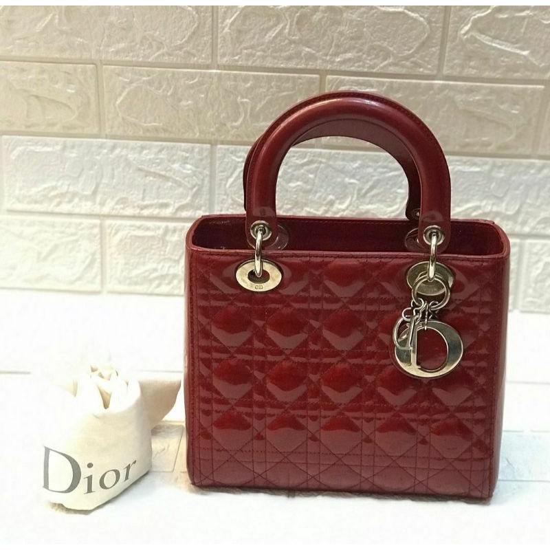 Tas Preloved Lady Dior Patent Leather Medium