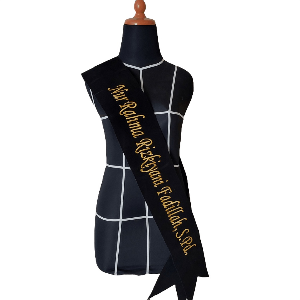 Selempang Wisuda Polos Bordir Bludru