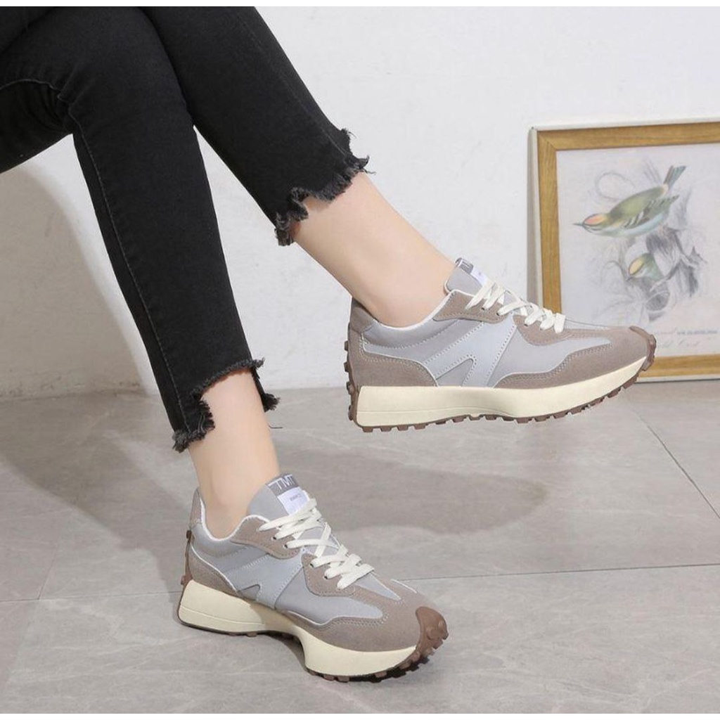 DDXX2095 Sepatu Olahraga Wanita Fashion Import Damin Sneakers Casual Ready Jakarta Bisa COD (With Box)