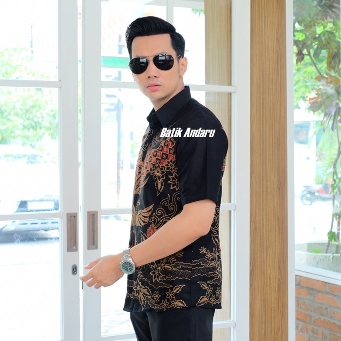 Baju Kemeja Batik Pria Slimfit Lengan Pendek Modern Elegant Heem Premium Warna Hitam Merah Maroon