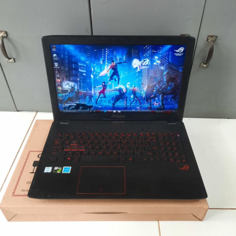 Laptop Gaming Asus ROG GL552VXK Cor i7-7700HQ Ram 8GB/SSD 128GB+HDD 1TB Nvdia Geforce GTX950M Keyboard backlight FHD IPS