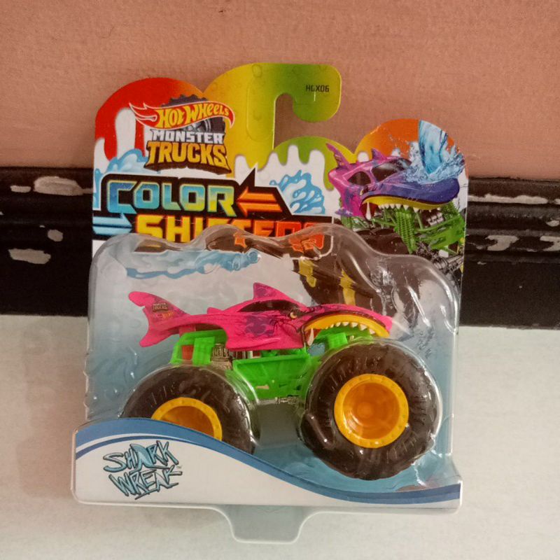 HOT WHEELS MONSTER TRUCKS COLOR SHIFTERS HGX06