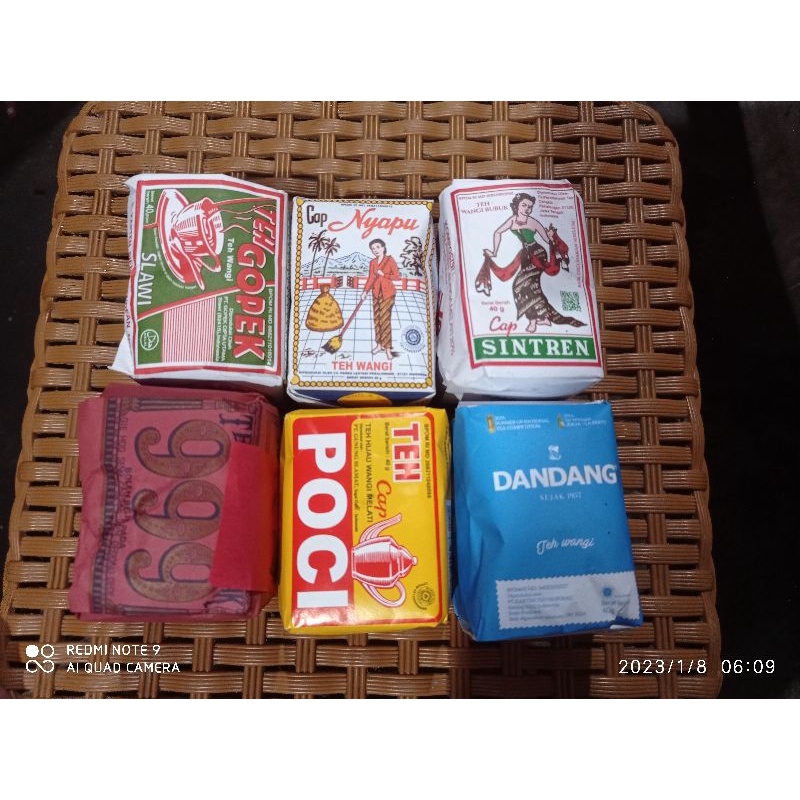 

Teh tubruk wedangan solo isi 6pcs campur