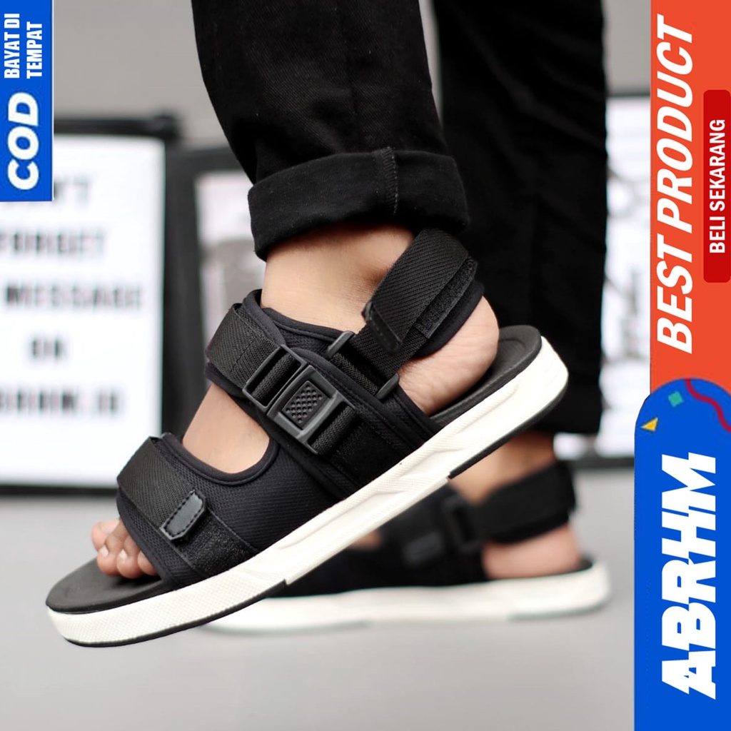 Sandal Gunung Casual Traveling Pria Trendi Fashion Korea Abrhm Akira