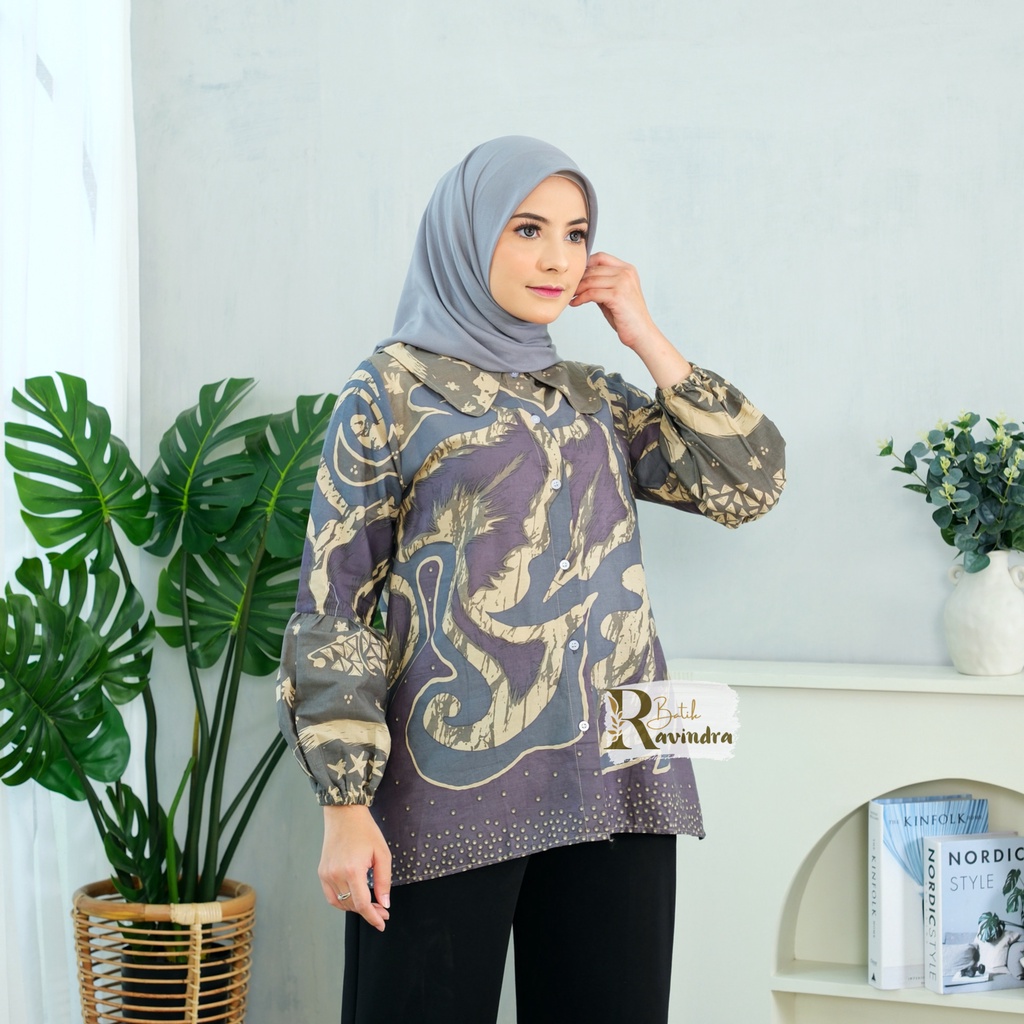 Blouse Batik Motif Abstrak