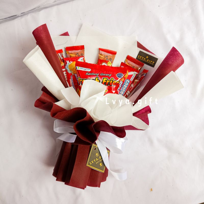 (SNACK 0023) Lvya.gift Buket snack random | Buket snack medium | Buket snack wisuda | Buket snack ulang tahun | Buket anniversary | Buket hari guru | Buket hari ibu | hadiah wisuda | kado ulang tahun