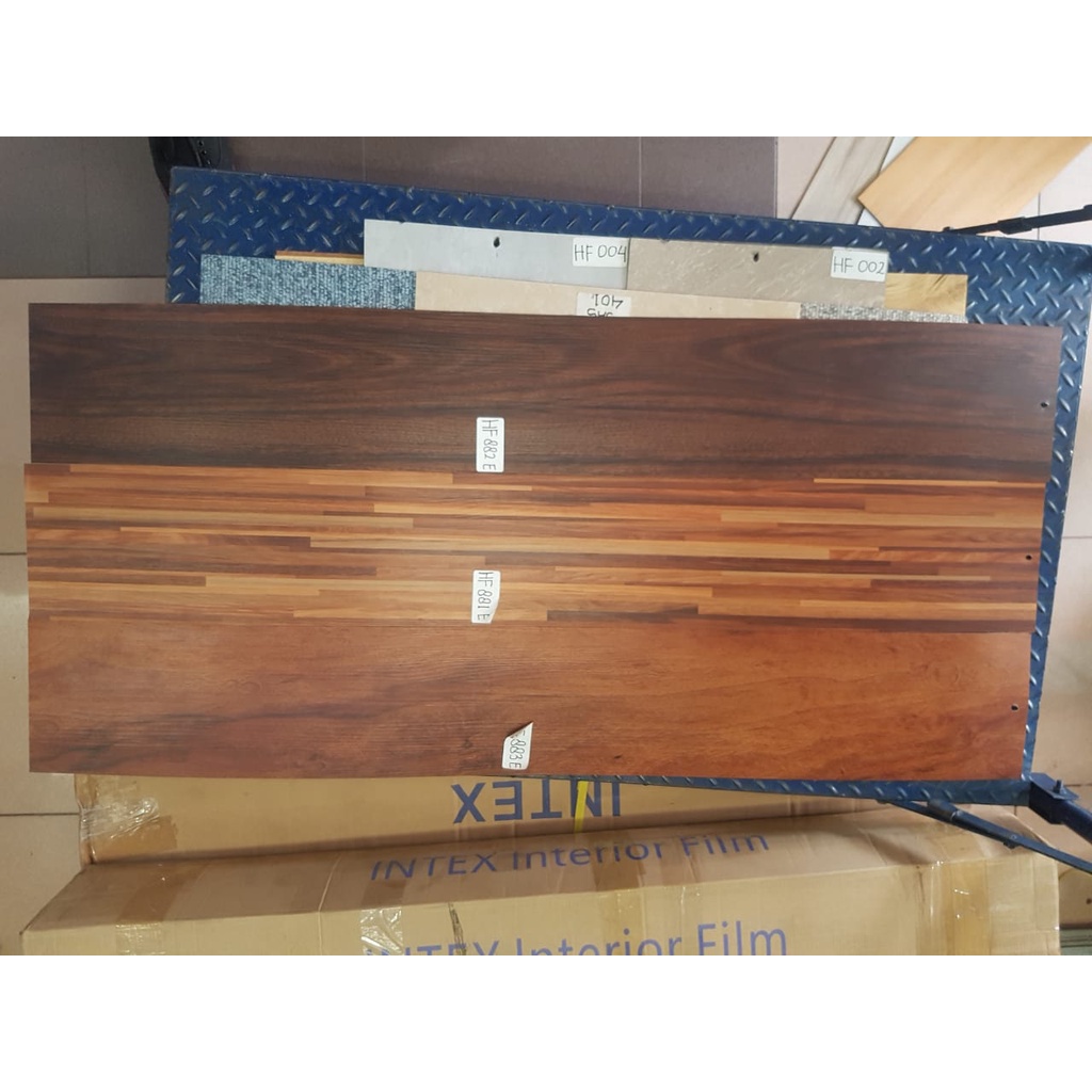 HALLA FLOOR PLANK Lantai Vinyl Luxury Wood Tebal 3.0 MM