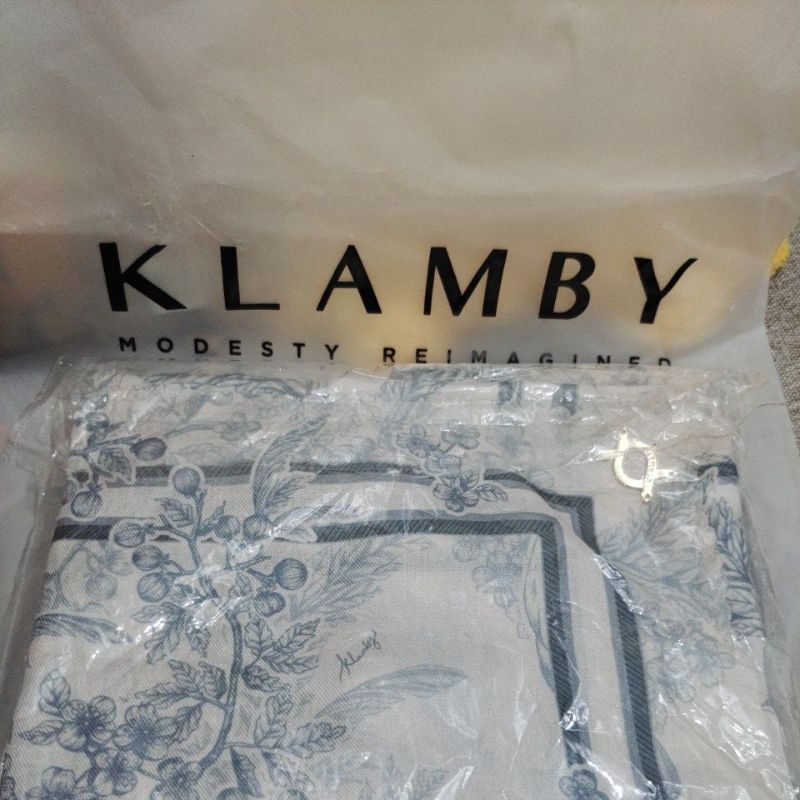 SALE WEARING KLAMBY 12.12