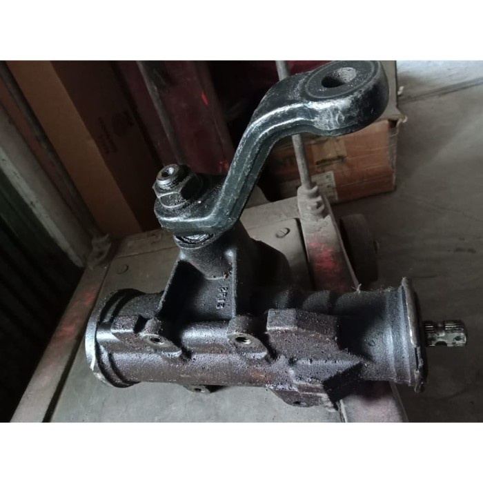 {BEKAS} Worm Steer Gear Box Power Steering Jeep Cherokee XJ / Jeep CJ7 Copotan Berkualitas