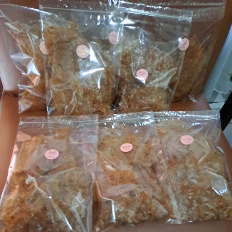 

Keripik Kaca Pedas Daun Jeruk