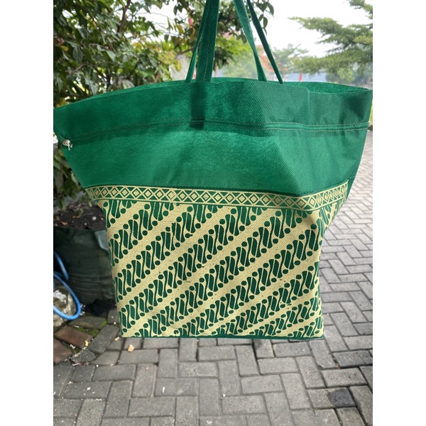 HARGA LUSIN ISi 12 BIJI-TAS HAJATAN SERUT BATIK TEBAL 50 GSM MURNI BUKAN ABAL ABAL SIZE 22x22