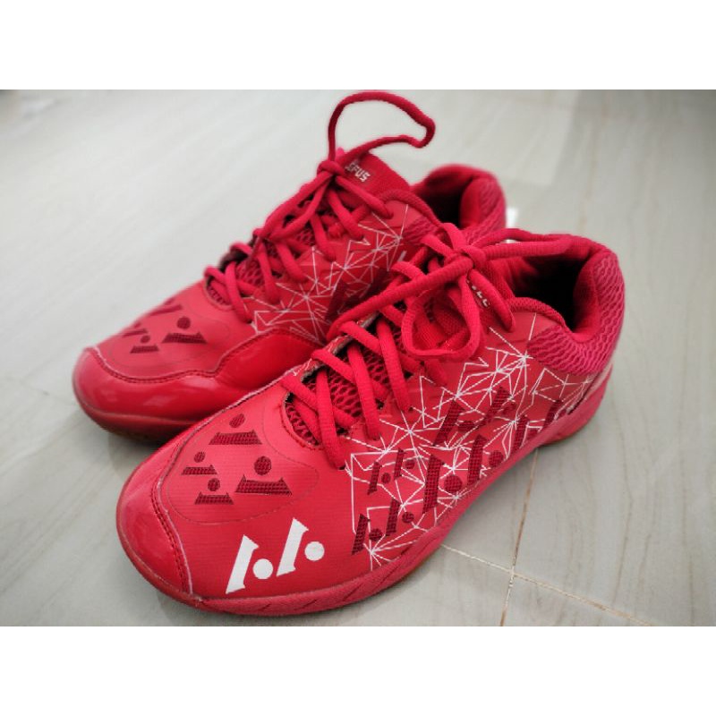 sepatu badminton original Lefus
