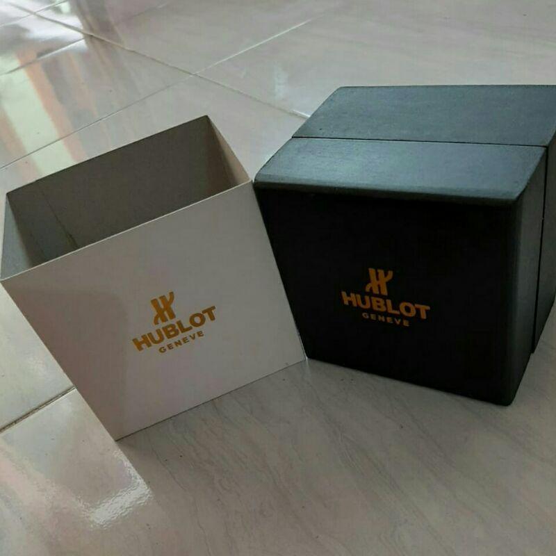 Kotak Jam Tangan Hublot Box Kayu