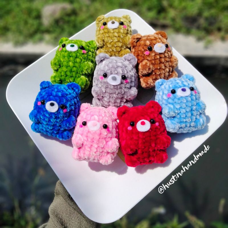 Plushie Mini Bear Amigurumi | Stress Ball Lucu | Gantungan Kunci Rajut Amigurumi | Hustinahandmade |