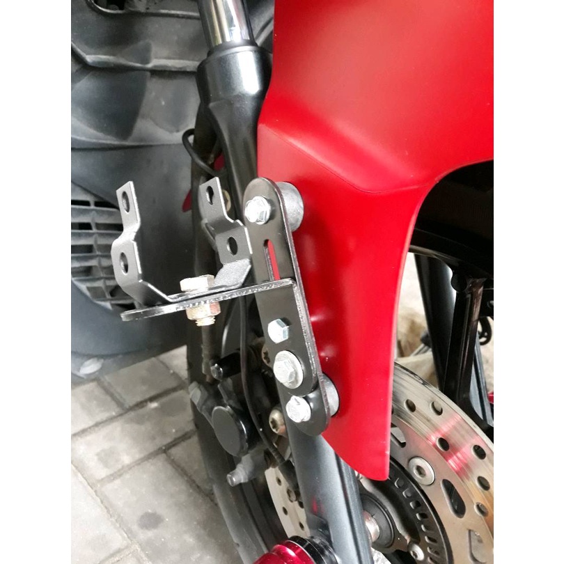 Breket lampu tembak NMAX XMAX AEROX LEXI 1 Set kanan kiri