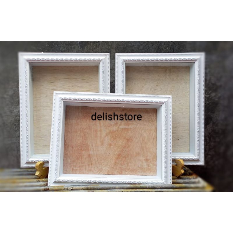 pigora fiber ukir putih pigura 30x40