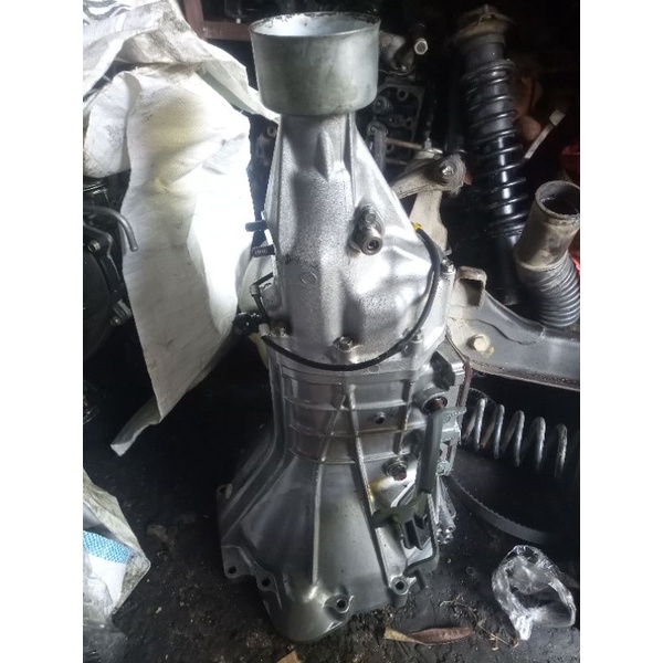 transmisi/ Gearbox L300 ori copotan tahun muda