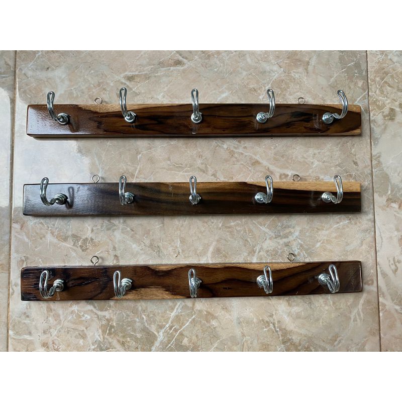 KAPSTOK GANTUNGAN BAJU/ KAPSTOK GANTUNGAN BAJU KAYU/ KAPSTOK KAYU MURAH/ GANTUNGAN BAJU MURAH (pinus