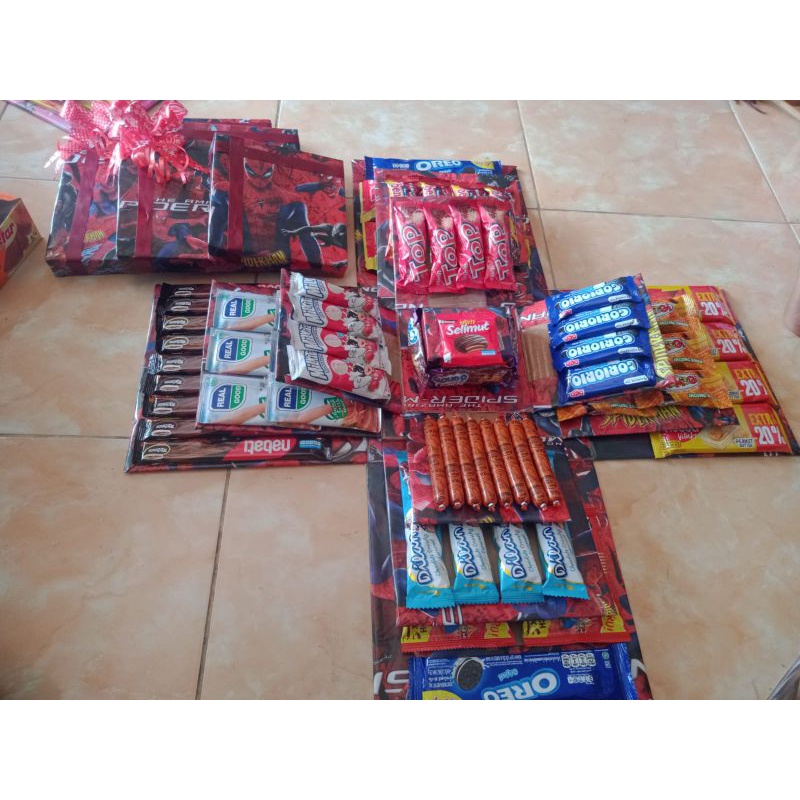 

snack box murah/giftbox kekinian/kado ulang tahun