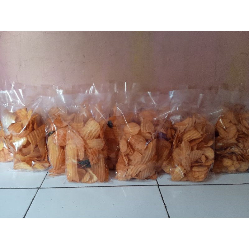 

keripik singkong pedas