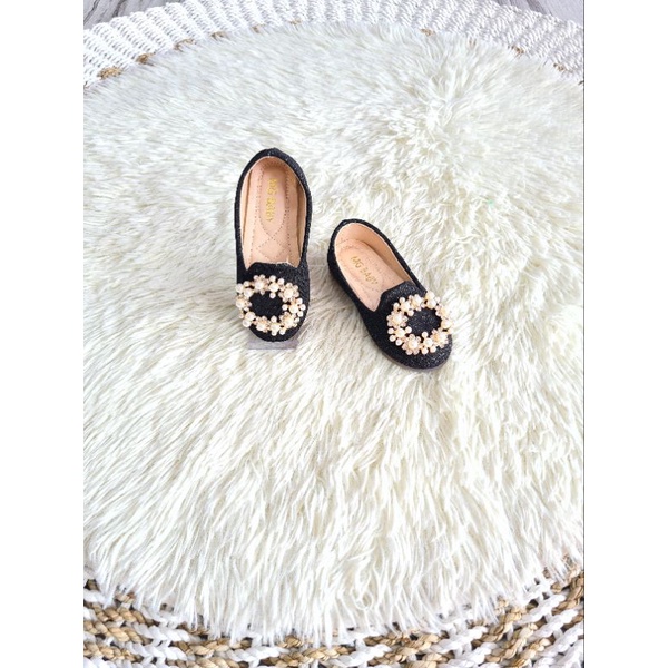 pansus anak perempuan