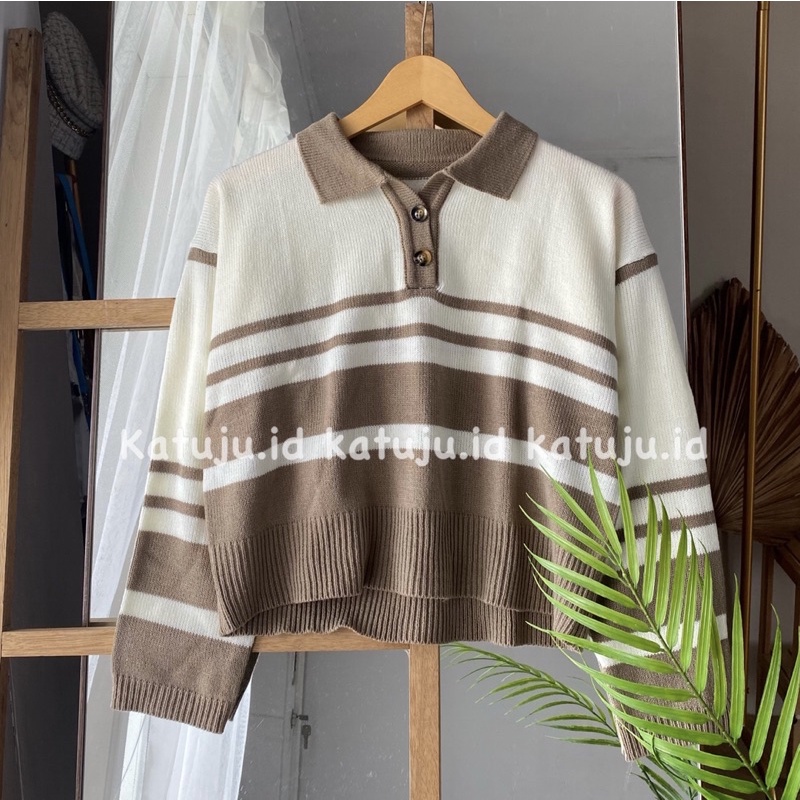 ATASAN RAJUT POLO WILONA MOTIF GARIS KANCING BERKERAH