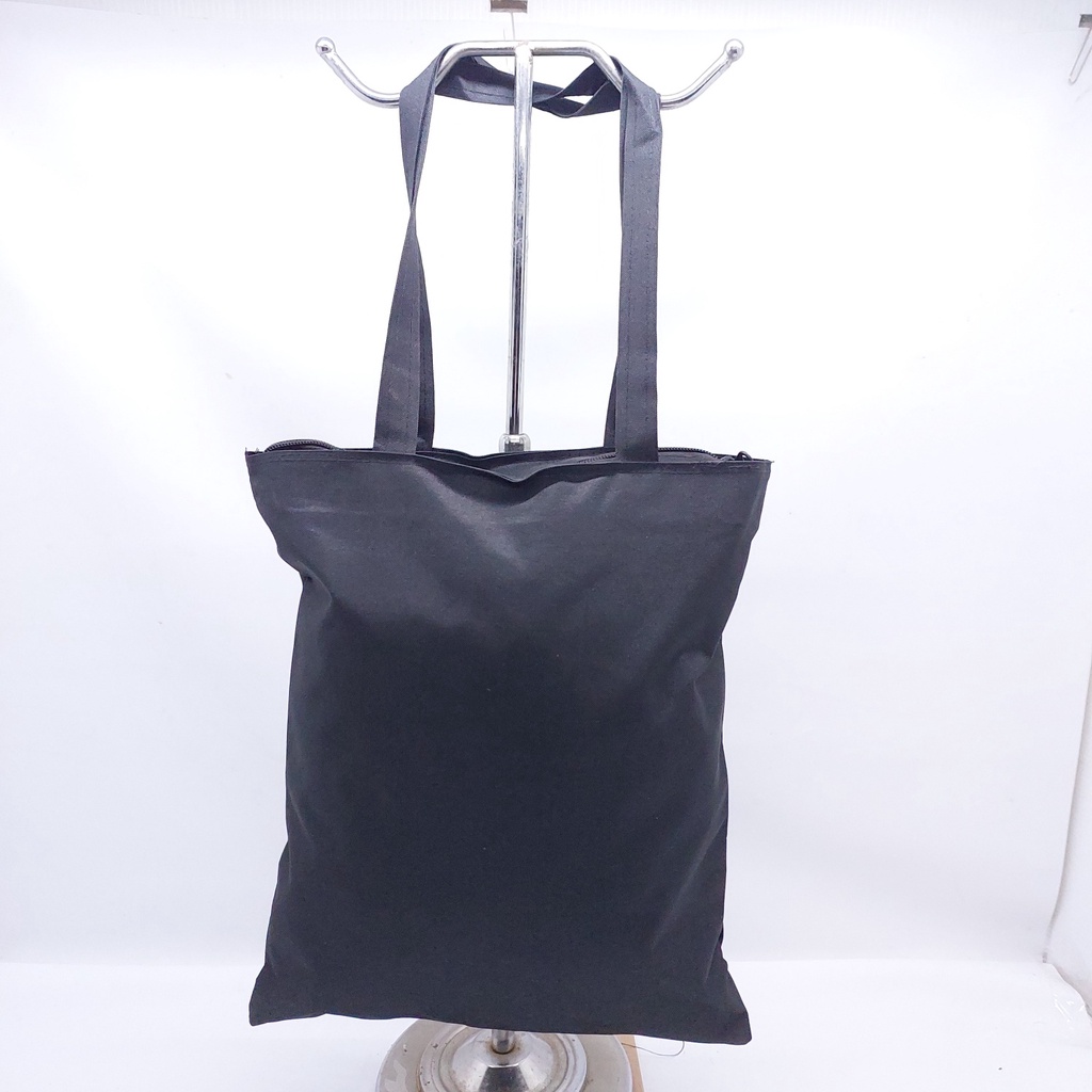 Tas Tote bag TERMURAH BARU ORIGINAL / Tote Bag Colorfull Motif Animasi MURAH BARU / Tas Tote Motif karakter animasi MURAH KOTAK BESAR BANYAK WARNA BARU / Tas Goodie Bag Belanja Barang Motif ANIMASI MURAH / Tas Tote Bag + Seliting bahan kain MURAH ORIGINAL