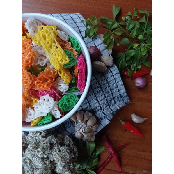 

Kerupuk Seblak Mawar Mentah Kiloan