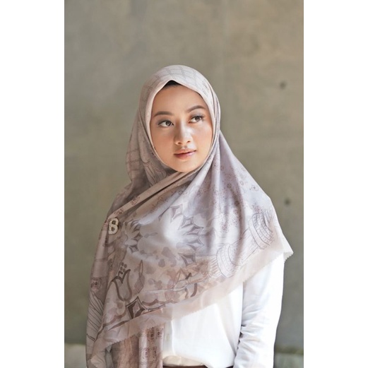 Buttonscarves Medina Voal Square XL - Latte