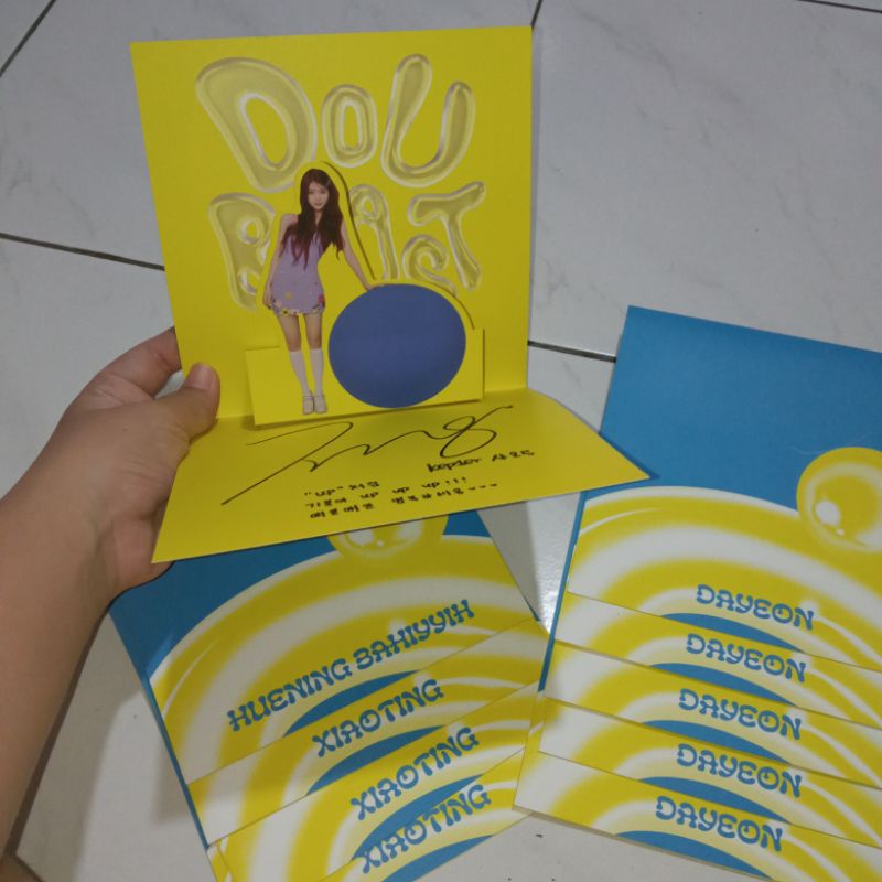 [READY STOCK, SIAP KIRIM] MESSAGE CARD STANDEE POP UP POP-UP DOUBLAST KEP1ER KEPLER XIAOTING DAYEON 