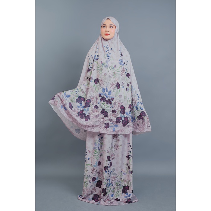 Nada Puspita - Camelia Prayer Robe - Pink