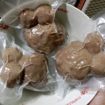 

Bakso/baso sapi isi jando (BASO NYA SAJA)