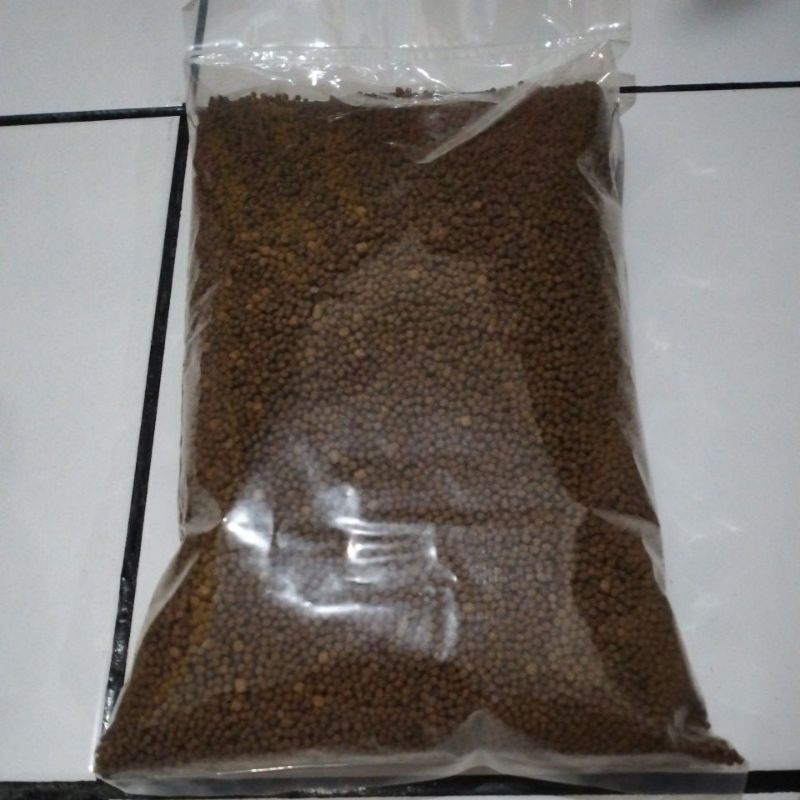 pakan lele, mujair, gurami, patin. Repack berat 1kg