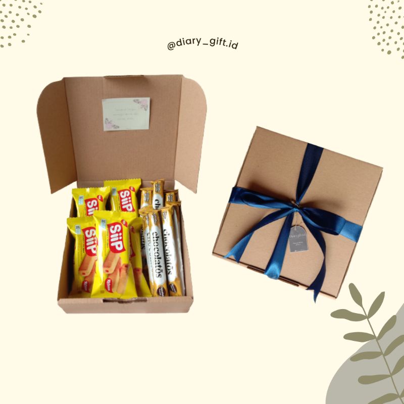 

HAMPERS TULUNGAGUNG/ HAMPERS SNACK HAMPERS KADO ULTAH/ WISUDA AESTHETIC