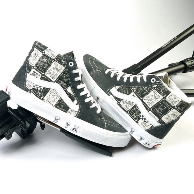 Vans Skate Sk8-Hi Daniel Johnston Raven