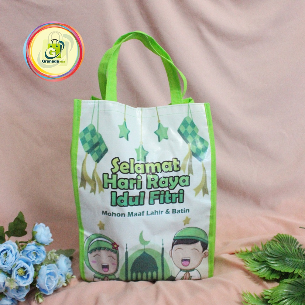 

TAS READY STOK IDUL FITRI UK 25 X 14 X 35(PXLXT) HIJAU-LANGSUNG KIRIM