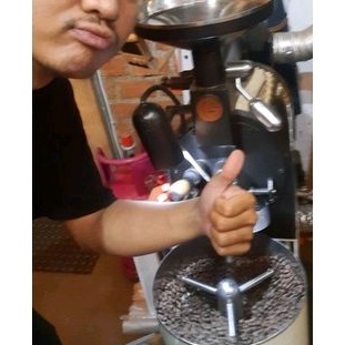 

Kopi Buat Albar Yang Jauh Disana