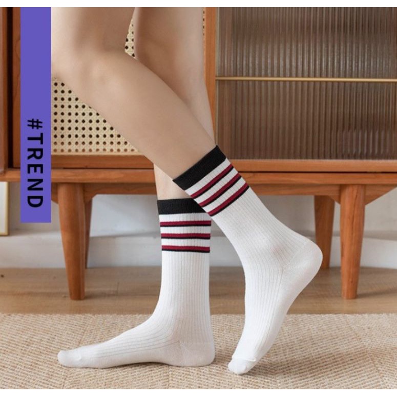 Kaos Kaki Wanita Retro Autumn Solid Colour Japanese style Socks SHC40